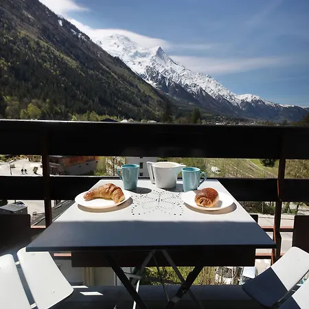 度假居 Les Periades - *